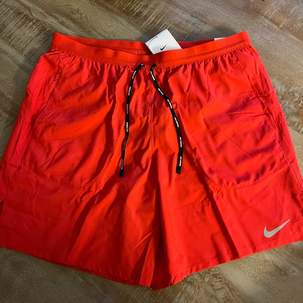 NWT Nike 7” Length Shorts